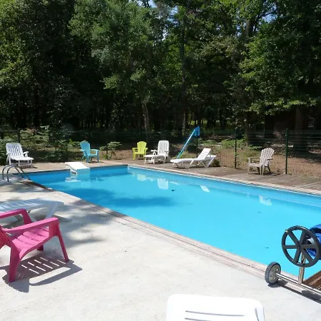 Les Gîtes Du Puch Hébergement de vacances *